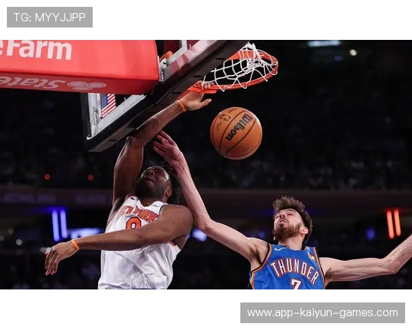 尼克斯三分落下,主场直接炸裂 尼克斯三分落下,主场直接炸裂